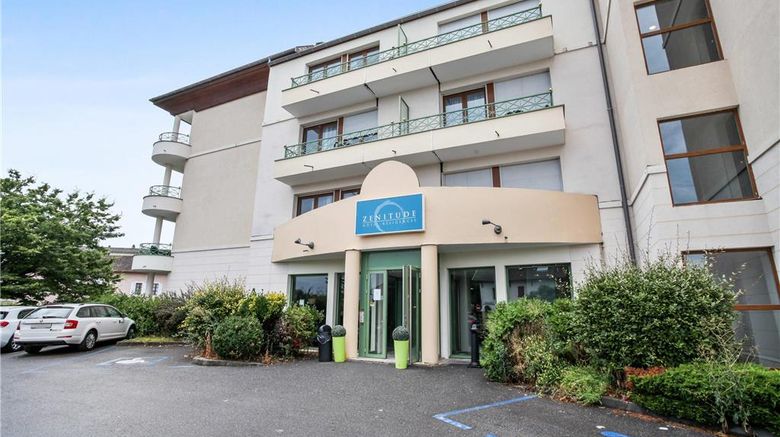 Quality Aparthotel Divonne Portes Geneve Exterior. Images powered by <a href="https://iceportal.shijigroup.com" target="_blank" rel="noopener">Ice Portal</a>.