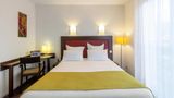 Quality Aparthotel Divonne Portes Geneve Room