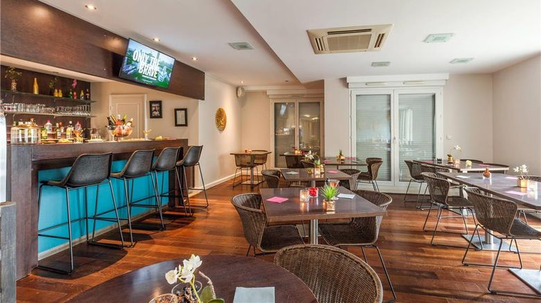 <b>Quality Aparthotel Divonne Portes Geneve Restaurant</b>. Images powered by <a href="https://iceportal.shijigroup.com/" title="IcePortal" target="_blank">IcePortal</a>.