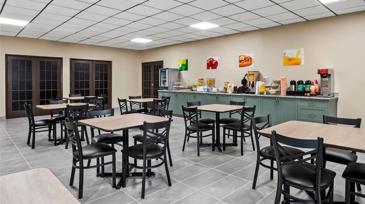 Quality Inn Harvey New Orleans Restaurant