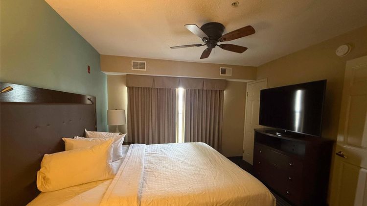 MainStay Suites Grand Rapids Suite