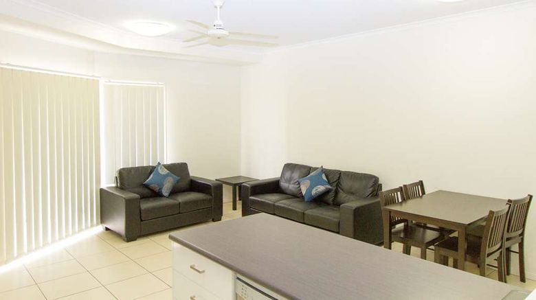 <b>Direct Hotels - Monterey Moranbah Room</b>. Images powered by <a href="https://iceportal.shijigroup.com/" title="IcePortal" target="_blank">IcePortal</a>.