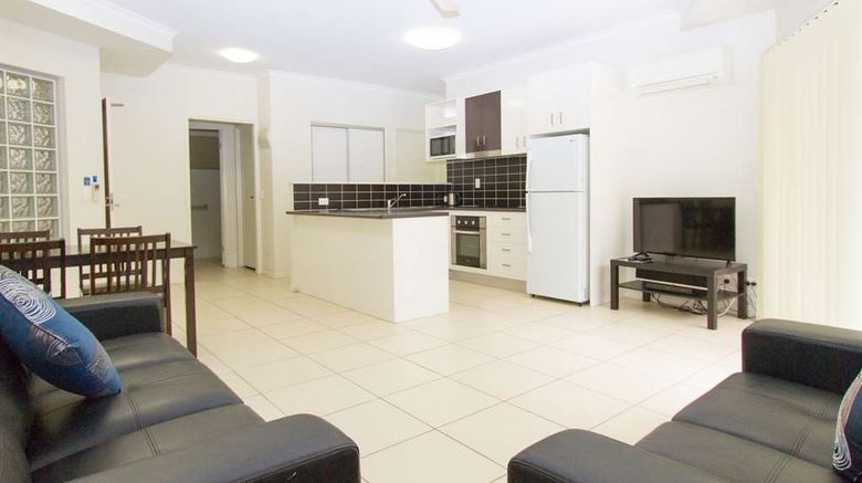 <b>Direct Hotels - Monterey Moranbah Room</b>. Images powered by <a href="https://iceportal.shijigroup.com/" title="IcePortal" target="_blank">IcePortal</a>.