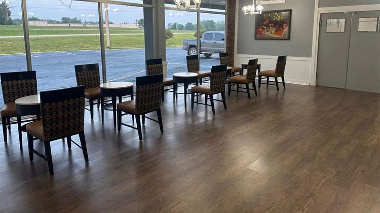 OYO Hotel at Chicago Rockford Airport Restaurant