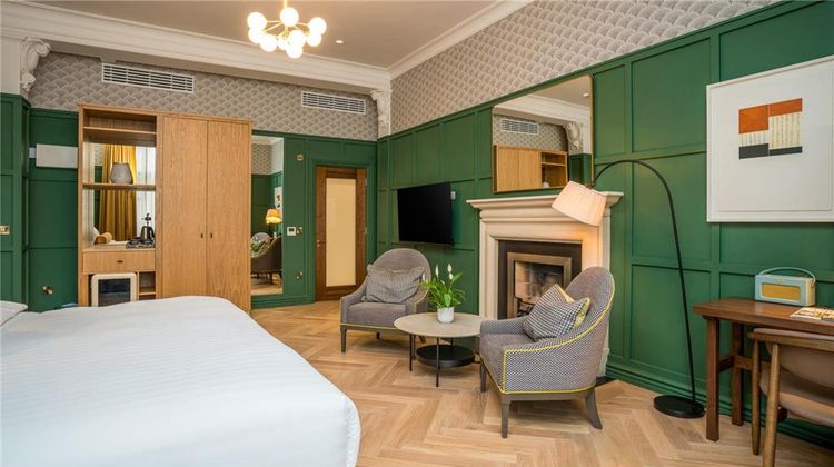 The Fleet Street Hotel Room