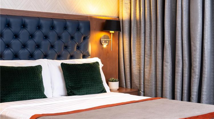 The Fleet Street Hotel Room
