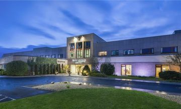 Diamond Coast Hotel
