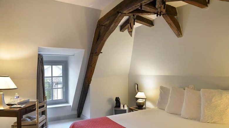 <b>Relais de la Mothe Room</b>. Images powered by <a href="https://iceportal.shijigroup.com/" title="IcePortal" target="_blank">IcePortal</a>.
