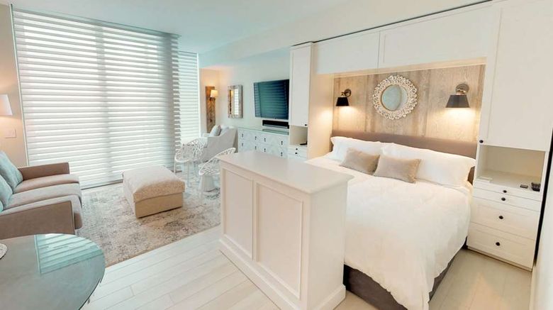 <b>The Residences at Seafire Room</b>. Images powered by <a href="https://iceportal.shijigroup.com/" title="IcePortal" target="_blank">IcePortal</a>.