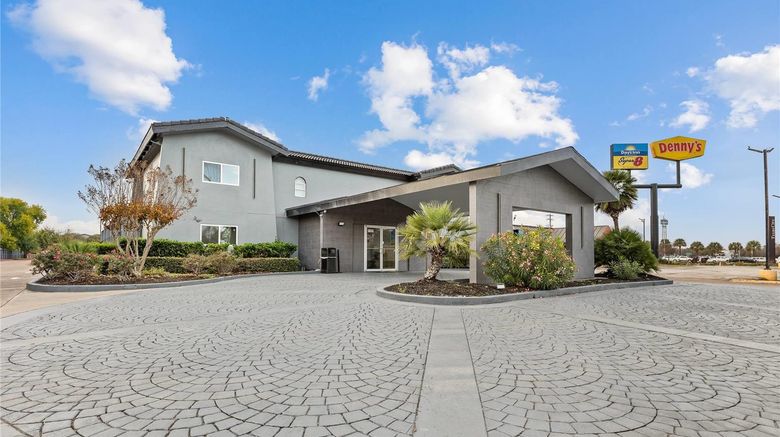 <b>Scottish Inns and Suites Texas City Exterior</b>. Images powered by <a href="https://iceportal.shijigroup.com/" title="IcePortal" target="_blank">IcePortal</a>.