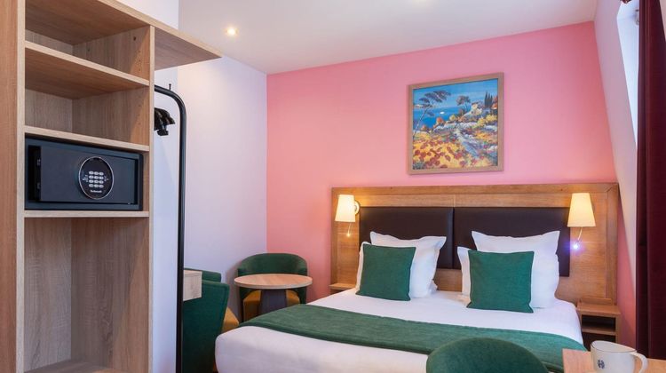The Grand Hotel Dore Room