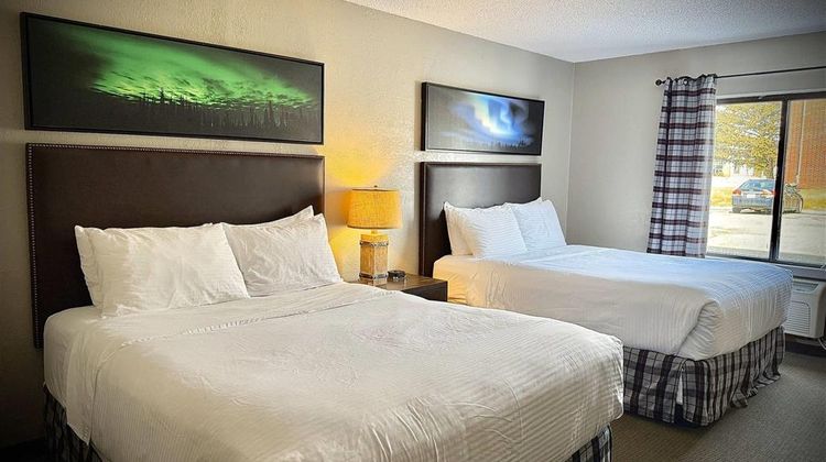 Quality Inn Fort Frances Room