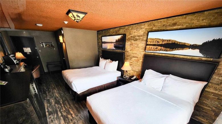 <b>Quality Inn Fort Frances Room</b>. Images powered by <a href="https://iceportal.shijigroup.com/" title="IcePortal" target="_blank">IcePortal</a>.