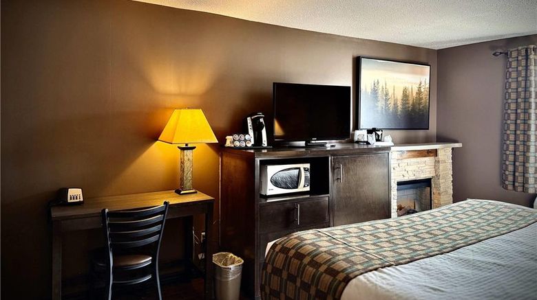 <b>Quality Inn Fort Frances Room</b>. Images powered by <a href="https://iceportal.shijigroup.com/" title="IcePortal" target="_blank">IcePortal</a>.