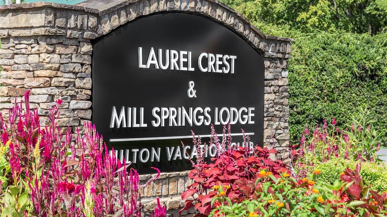 <b>Hilton Vacation Club Laurel Crest Exterior</b>. Images powered by <a href="https://iceportal.shijigroup.com/" title="IcePortal" target="_blank">IcePortal</a>.