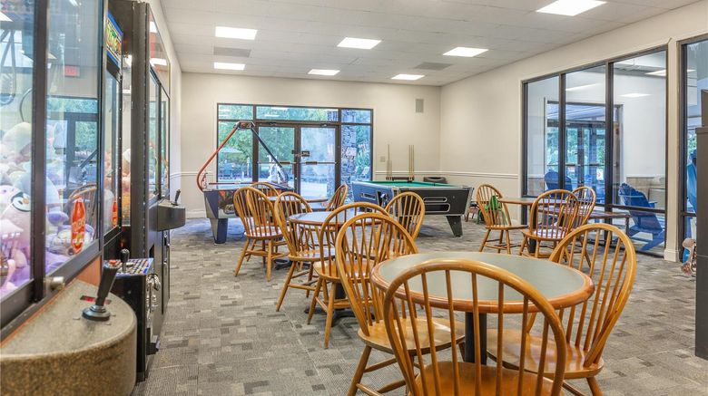 <b>Hilton Vacation Club Laurel Crest Recreation</b>. Images powered by <a href="https://iceportal.shijigroup.com/" title="IcePortal" target="_blank">IcePortal</a>.