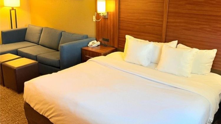 Hawthorn Extended Stay by Wyndham Amarillo Room