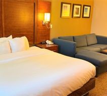Hawthorn Extended Stay by Wyndham Amarillo Room