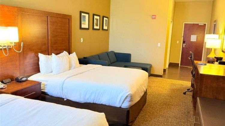 Hawthorn Extended Stay by Wyndham Amarillo Room