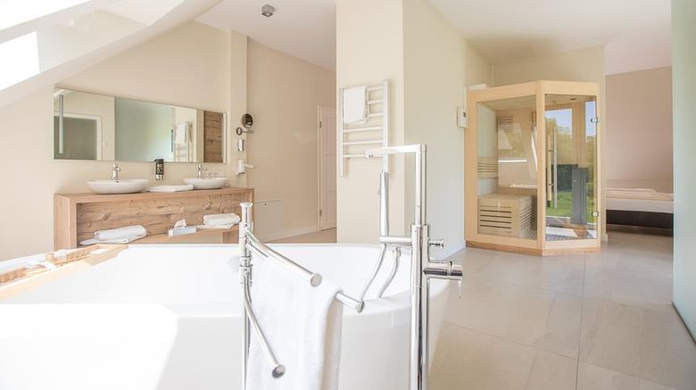 <b>Landhotel Weihermuehle Room</b>. Images powered by <a href="https://iceportal.shijigroup.com/" title="IcePortal" target="_blank">IcePortal</a>.
