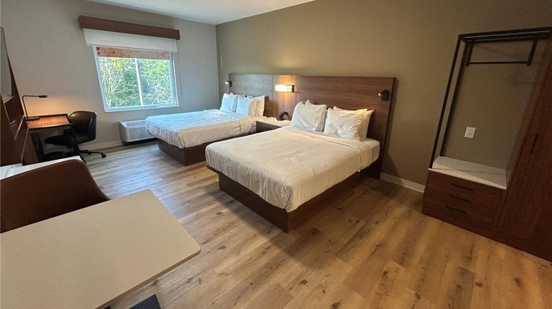 <b>HOME by Best Western McDonough Atlanta Room</b>. Images powered by <a href="https://iceportal.shijigroup.com/" title="IcePortal" target="_blank">IcePortal</a>.