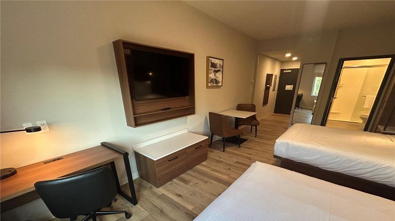 <b>HOME by Best Western McDonough Atlanta Room</b>. Images powered by <a href="https://iceportal.shijigroup.com/" title="IcePortal" target="_blank">IcePortal</a>.