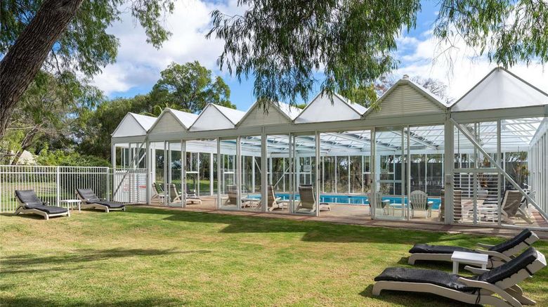 <b>Bayview Geographe Resort Pool</b>. Images powered by <a href="https://iceportal.shijigroup.com/" title="IcePortal" target="_blank">IcePortal</a>.