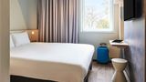 Ibis Budget La Rochelle Room