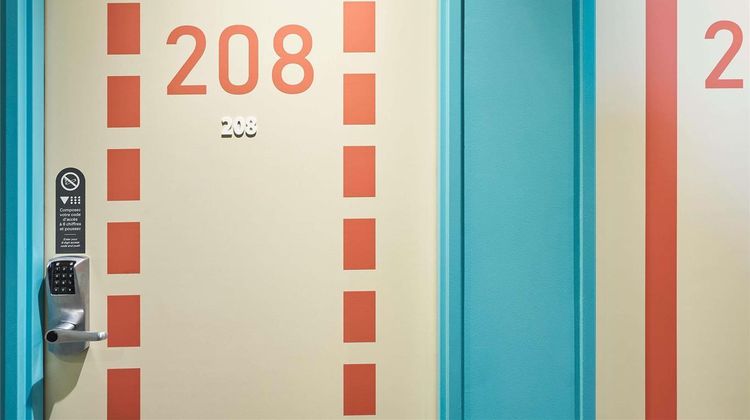 Ibis Budget La Rochelle Room