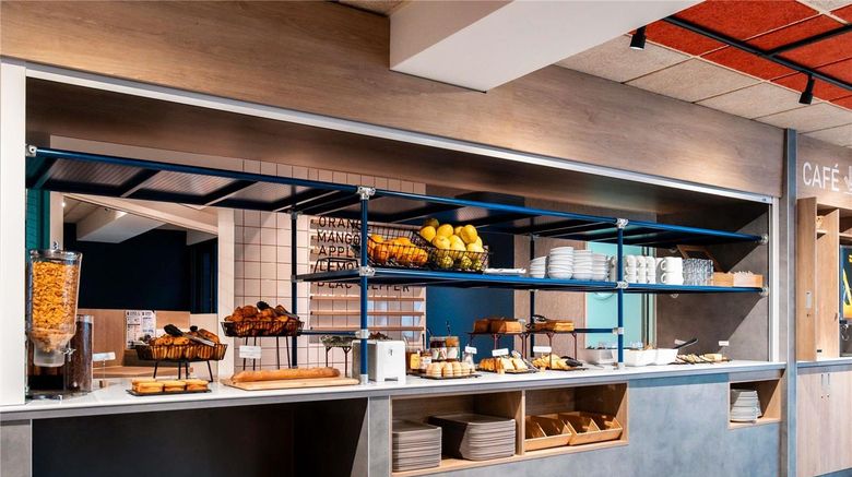 <b>Ibis Budget La Rochelle Exterior</b>. Images powered by <a href="https://iceportal.shijigroup.com/" title="IcePortal" target="_blank">IcePortal</a>.