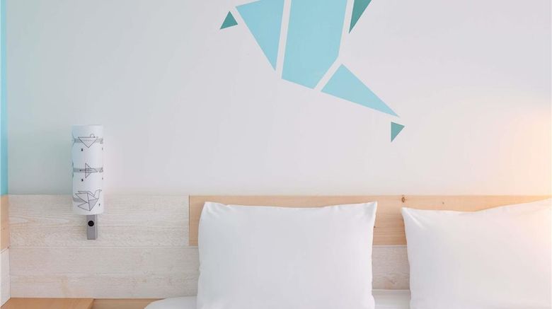 <b>Greet Saint Nazaire Trignac Room</b>. Images powered by <a href="https://iceportal.shijigroup.com/" title="IcePortal" target="_blank">IcePortal</a>.