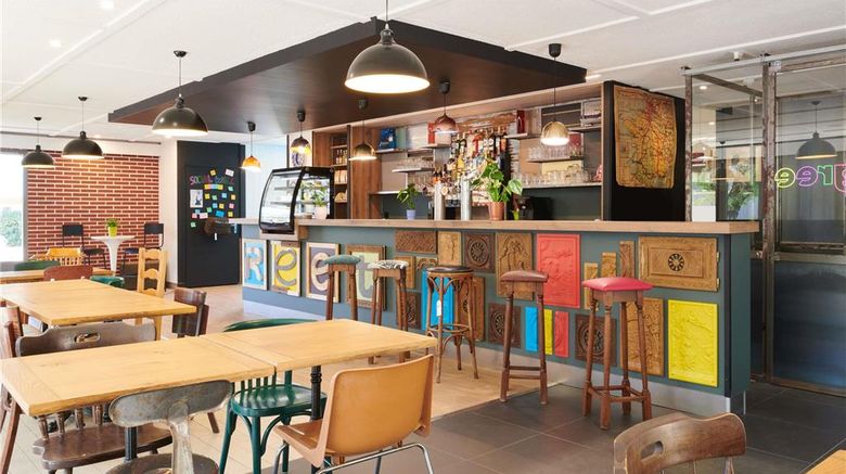 <b>Greet Saint Nazaire Trignac Restaurant</b>. Images powered by <a href="https://iceportal.shijigroup.com/" title="IcePortal" target="_blank">IcePortal</a>.
