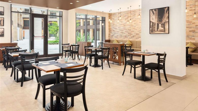 <b>Ibis Styles Dubai Gold District Restaurant</b>. Images powered by <a href="https://iceportal.shijigroup.com/" title="IcePortal" target="_blank">IcePortal</a>.