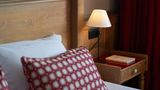 Arnold Hotel Room
