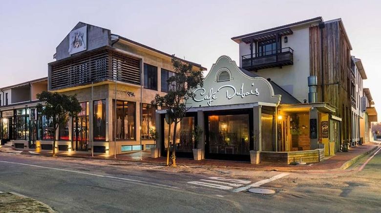 <b>aha The Rex Hotel Exterior</b>. Images powered by <a href="https://iceportal.shijigroup.com/" title="IcePortal" target="_blank">IcePortal</a>.