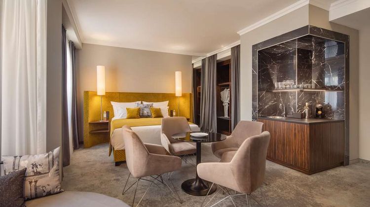 Buddha-Bar Hotel Prague Suite