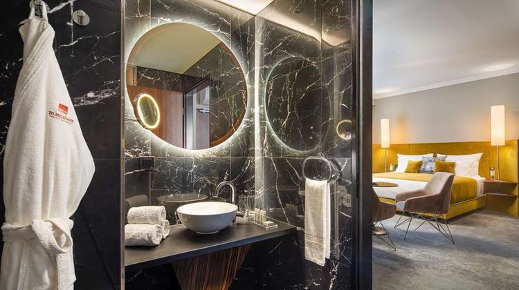 Buddha-Bar Hotel Prague Room