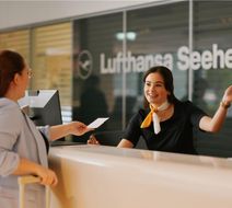 Lufthansa Training & Conference Center Lobby