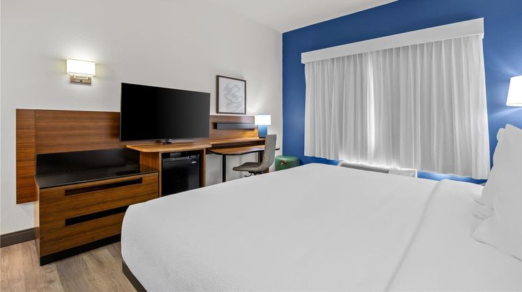 Spark by Hilton Macon North Room