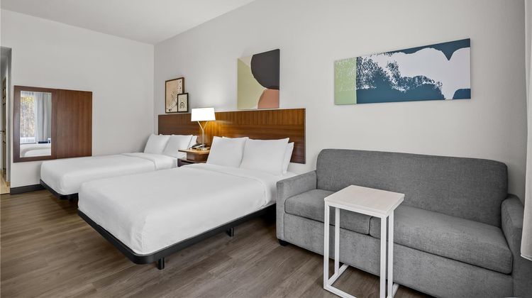 Spark by Hilton Macon North Room