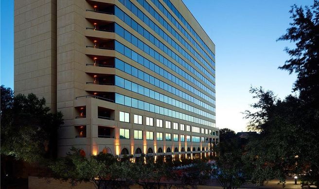 Austin Southpark Hotel Exterior