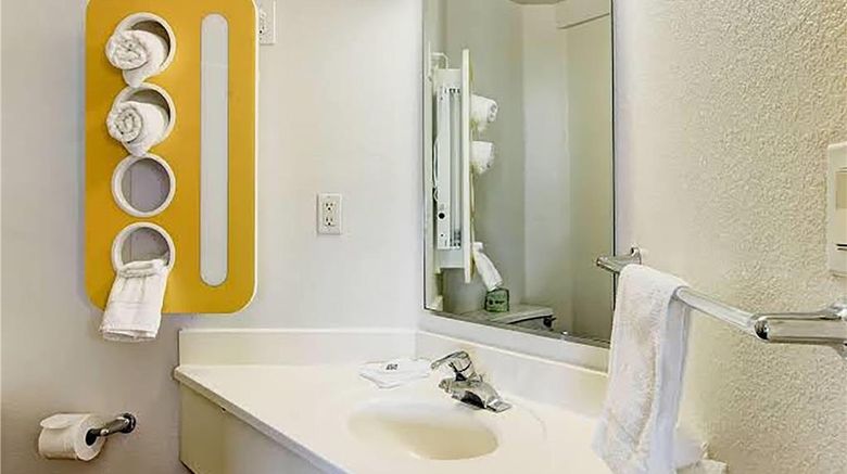 <b>Super 8 by Wyndham Aurora East Room</b>. Images powered by <a href="https://iceportal.shijigroup.com/" title="IcePortal" target="_blank">IcePortal</a>.