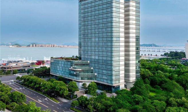 Pullman Zhoushan Seaside Exterior
