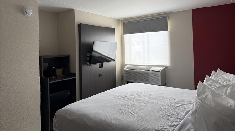 Best Western Plus Wichita West Airport Room