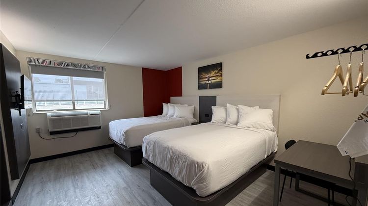 Best Western Plus Wichita West Airport Room