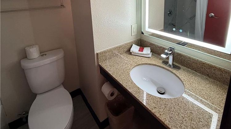 Best Western Plus Wichita West Airport Room