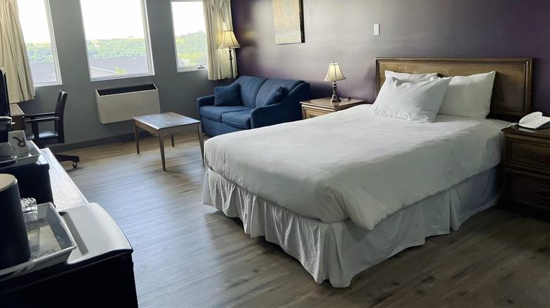 <b>Ramada by Wyndham Florenceville Room</b>. Images powered by <a href="https://iceportal.shijigroup.com/" title="IcePortal" target="_blank">IcePortal</a>.
