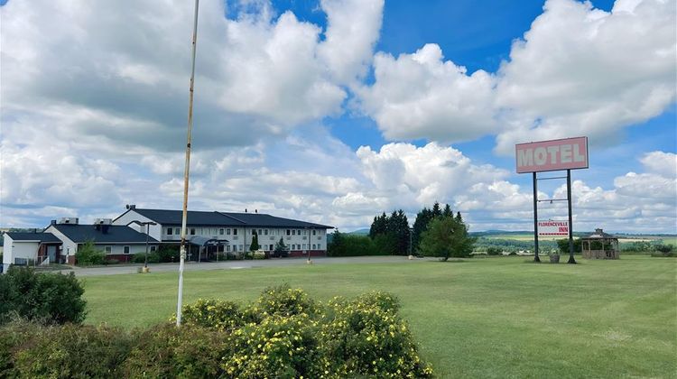 Ramada by Wyndham Florenceville Exterior