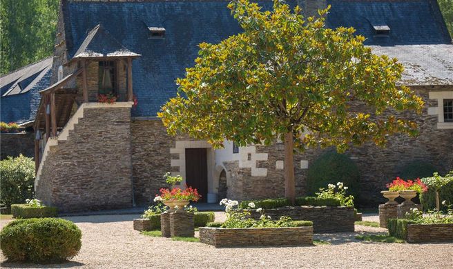 Loire & Sens Exterior