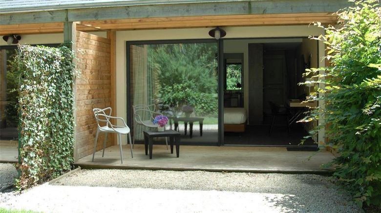 <b>Loire & Sens Other</b>. Images powered by <a href="https://iceportal.shijigroup.com/" title="IcePortal" target="_blank">IcePortal</a>.